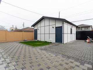 Photo 14: 5092 CLARENDON Street in Vancouver: Collingwood VE 1/2 Duplex for sale (Vancouver East)  : MLS®# R2871515