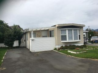 Photo 1: 8 1884 HEATH Road: Agassiz Manufactured Home for sale in "Heath Court" : MLS®# R2440662
