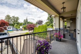 Photo 13: 289 TENBY Street in Coquitlam: Coquitlam West 1/2 Duplex for sale : MLS®# R2706478