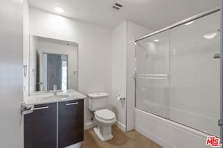 Photo 24: 645 W 9th Street Unit 430 in Los Angeles: Residential for sale (C42 - Downtown L.A.)  : MLS®# 23273573