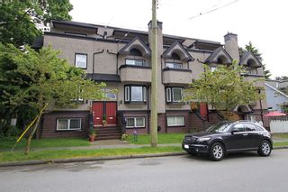 Photo 35: 2304 VINE ST in Vancouver: Kitsilano Townhouse for sale (Vancouver West)  : MLS®# V894432