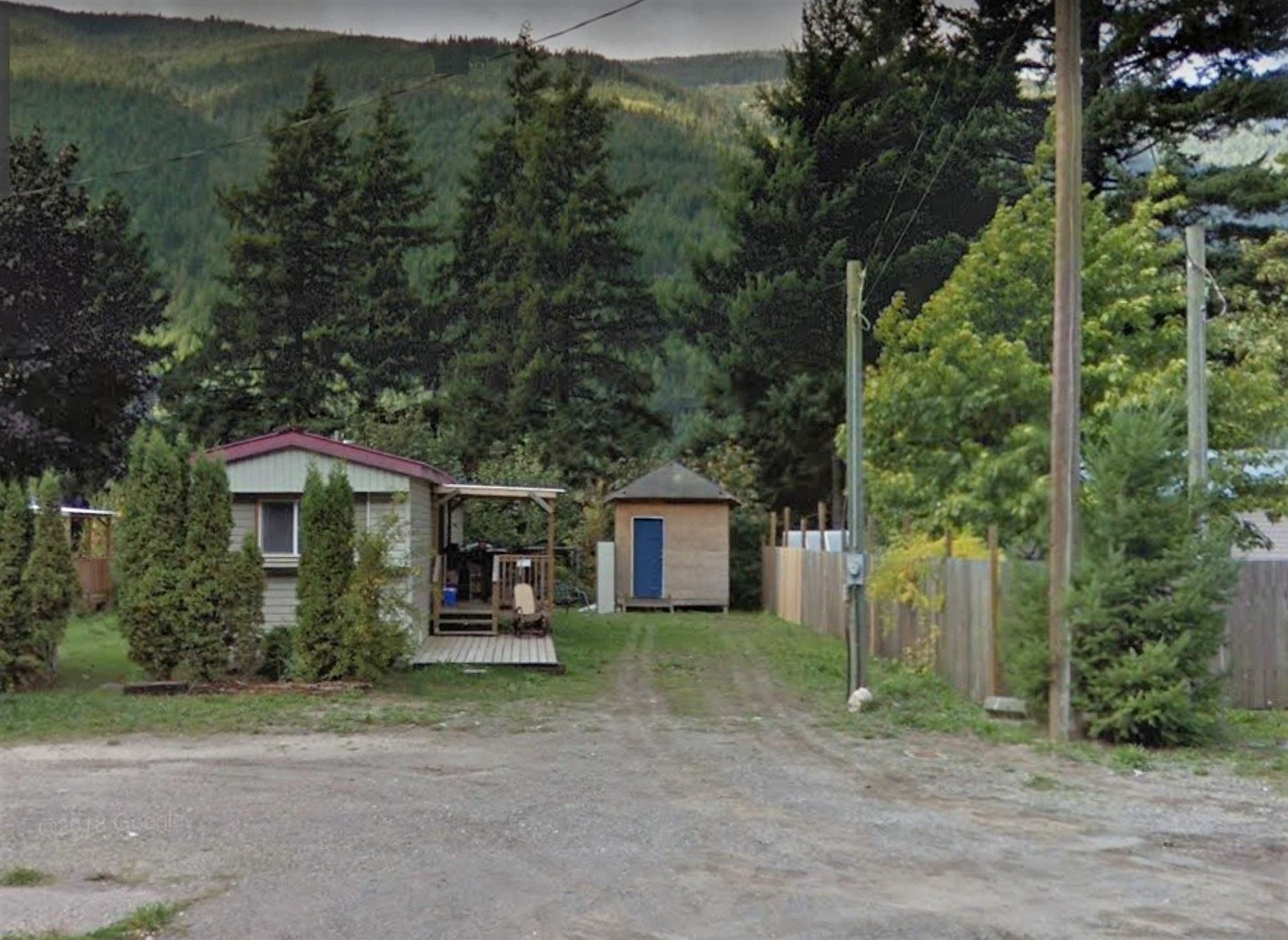 Main Photo: 48245 TRANS CANADA Highway in Boston Bar / Lytton: Fraser Canyon House for sale : MLS®# R2746933