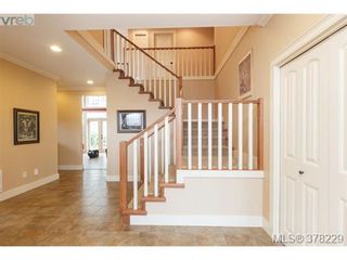 Photo 3: 624 Granrose Terr in VICTORIA: Co Latoria House for sale (Colwood)  : MLS®# 759470