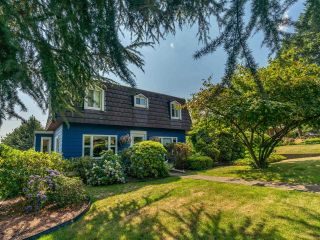 Main Photo: 330 CARNEGIE Street in New Westminster: The Heights NW House for sale : MLS®# R2607420