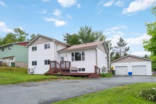 Photo 1: 76 Candlewood Lane in Lower Sackville: 25-Sackville Residential for sale (Halifax-Dartmouth)  : MLS®# 202413252