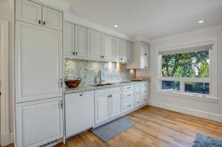 Photo 15: 2701 CRESCENT Drive in Surrey: Crescent Bch Ocean Pk. House for sale (South Surrey White Rock)  : MLS®# R2730343