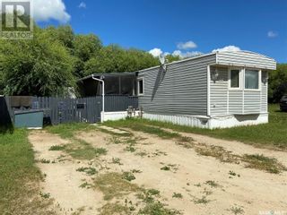 Photo 1: 2N Northbay Trailer Court in Prince Albert Rm No. 461: House for sale : MLS®# SK904131