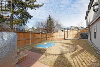 Photo 29: 847 MONTCREST DRIVE in Ottawa: House for sale : MLS®# 1384002