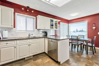 Photo 9: 70 Sierra Morena Green SW in Calgary: Signal Hill Row/Townhouse for sale : MLS®# A1056336