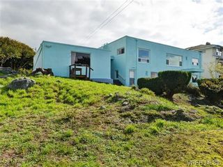Photo 17: 318 Clifton Terr in VICTORIA: Es Saxe Point House for sale (Esquimalt)  : MLS®# 714838
