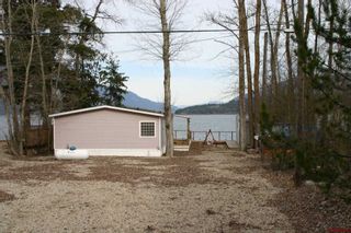 Photo 5: 5362 Pierre's Point Road in Salmon Arm: Waterfront House for sale : MLS®# Exclusive