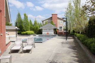 Photo 18: 94 19505 68A Avenue in Surrey: Clayton Townhouse for sale in "Clayton Rise" (Cloverdale)  : MLS®# R2263959