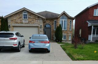 Photo 1: 215 Pringle Drive in Barrie: Edgehill Drive House (Bungalow-Raised) for sale : MLS®# S6108996