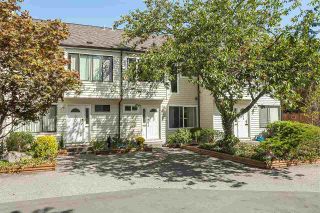 Photo 1: 69 9368 128 Street in Surrey: Queen Mary Park Surrey Townhouse for sale in "Surrey Meadows" : MLS®# R2398417