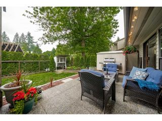 Photo 18: 40 9101 FOREST GROVE Drive in Burnaby: Forest Hills BN Townhouse for sale in "ROSSMOOR" (Burnaby North)  : MLS®# R2374547