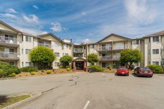Photo 2: 207 2780 WARE Street in Abbotsford: Central Abbotsford Condo for sale in "Chelsea House" : MLS®# R2733188