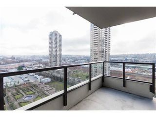 Photo 10: : Burnaby Condo for rent : MLS®# AR103