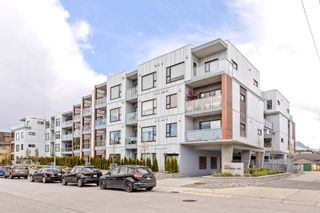 Main Photo: 308 2345 RINDALL Avenue in Port Coquitlam: Central Pt Coquitlam Condo for sale : MLS®# R2884892