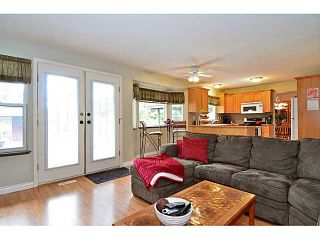 Photo 4: 20812 43 Avenue in Langley: Brookswood Langley House for sale in "Cedar Ridge" : MLS®# F1413457