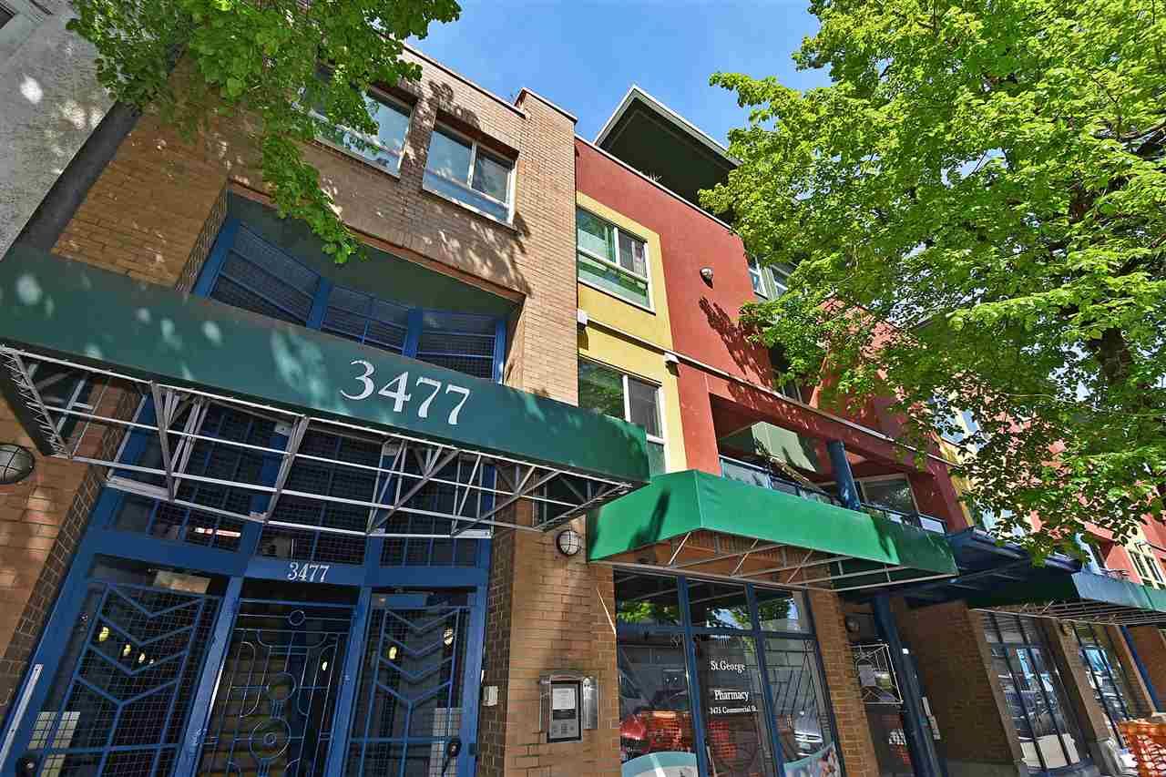 Main Photo: 22 3477 COMMERCIAL Street in Vancouver: Victoria VE Townhouse for sale in "LA VILLA" (Vancouver East)  : MLS®# R2367597