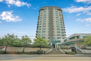 Photo 1: 901 32440 SIMON Avenue in Abbotsford: Abbotsford West Condo for sale in "TRETHEWEY TOWER" : MLS®# R2855788