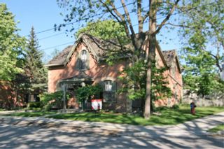 Main Photo: 35 Church Street: Orangeville House (2-Storey) for sale : MLS®# W4480305