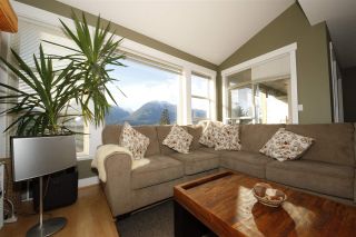 Photo 8: 11 1026 GLACIER VIEW Drive in Squamish: Garibaldi Highlands Townhouse for sale in "Seasons View" : MLS®# R2326220