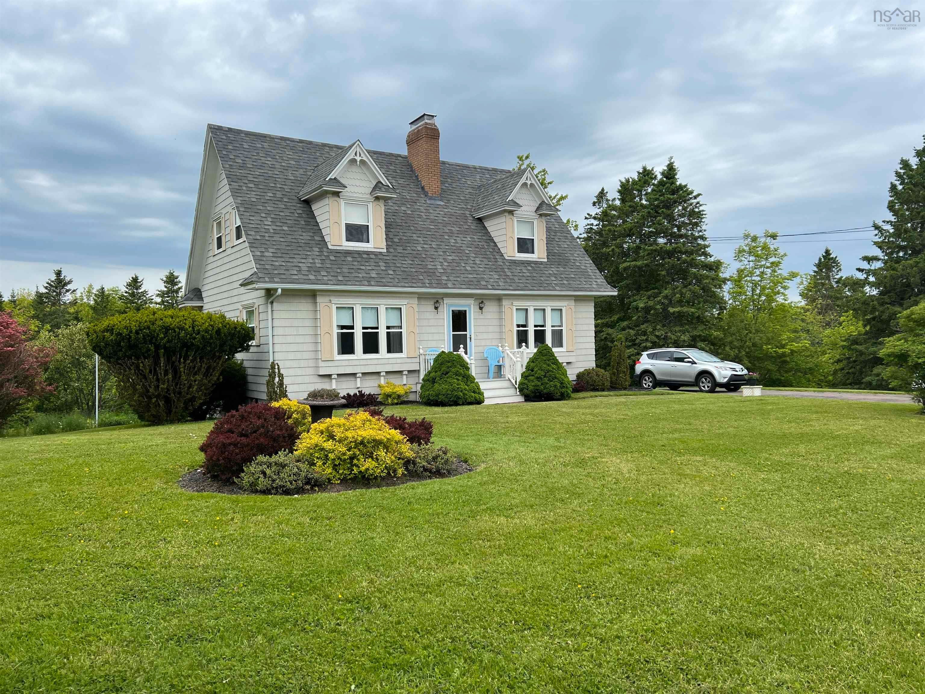 Main Photo: 209 Douglas Road in Alma: 108-Rural Pictou County Residential for sale (Northern Region)  : MLS®# 202213941