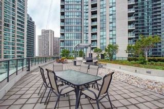 Photo 6: 1705 12 Yonge Street in Toronto: Waterfront Communities C1 Condo for lease (Toronto C01)  : MLS®# C5807422