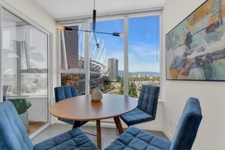 Photo 8: 1108 33 SMITHE Street in Vancouver: Yaletown Condo for sale in "COOPER'S LOOKOUT" (Vancouver West)  : MLS®# R2785311