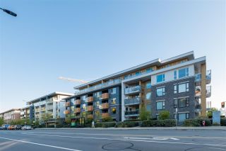 Photo 1: 303 221 E 3RD Street in North Vancouver: Lower Lonsdale Condo for sale in "Orizon on Third" : MLS®# R2570264
