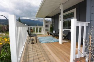 Photo 4: 1815 PRINCESS Street in Smithers: Smithers - Town House for sale in "Hill Section" (Smithers And Area (Zone 54))  : MLS®# R2392951
