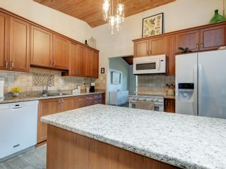 Photo 9: 8926 Salish Pl in North Saanich: NS Dean Park House for sale : MLS®# 928636