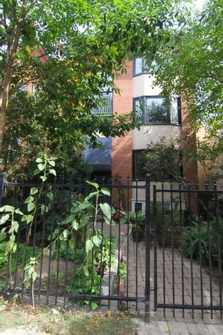 Photo 1: 337 Seaton Street in Toronto: Moss Park House (3-Storey) for sale (Toronto C08)  : MLS®# C6781644