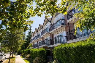 Photo 2: 16 5655 CHAFFEY Avenue in Burnaby: Central Park BS Townhouse for sale (Burnaby South)  : MLS®# R2745061