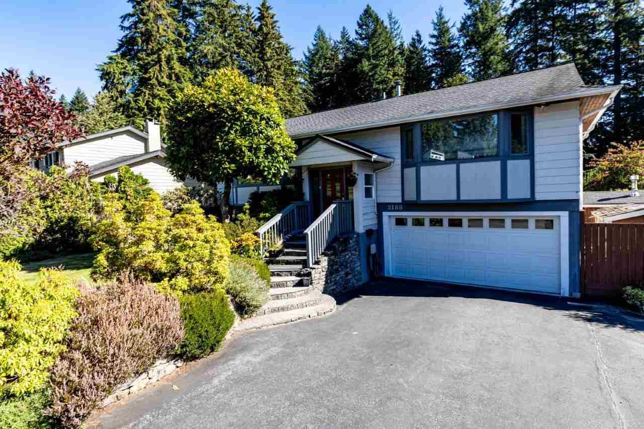 Main Photo: 3188 Robinson Road in North Vancouver: Lynn Valley House for sale : MLS®# R2496486