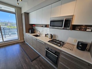Photo 5: 808 2008 ROSSER Avenue in Burnaby: Brentwood Park Condo for sale in "Solo Stratus" (Burnaby North)  : MLS®# R2878776