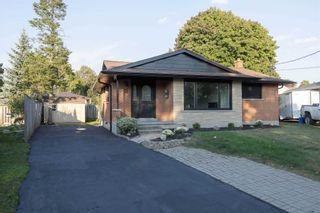 Photo 2: 8 Blackbird Crescent in Guelph: Brant House (Bungalow-Raised) for sale : MLS®# X5771467