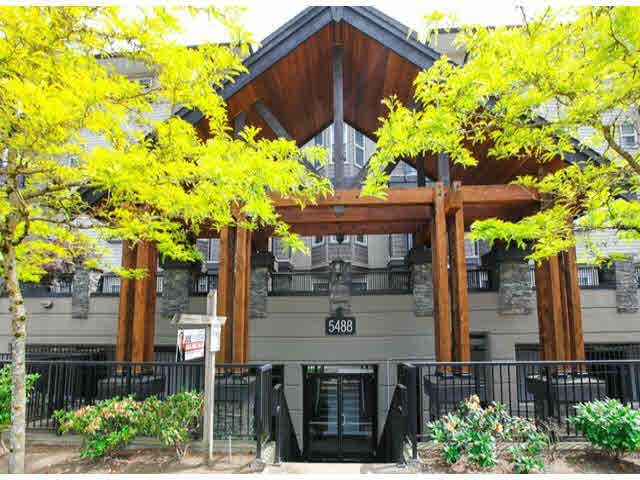 Main Photo: 205 5488 198TH Street in Langley: Langley City Condo for sale in "BROOKLYN WYND" : MLS®# F1421937