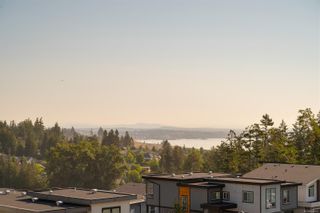Photo 2: 533 Elevation Pointe Lane in Colwood: Co Royal Bay House for sale : MLS®# 915052
