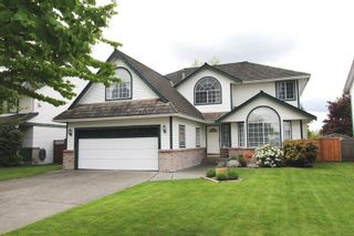 Photo 1: 4527 222A Street in Langley: Murrayville House for sale in "Murrayville" : MLS®# R2268496