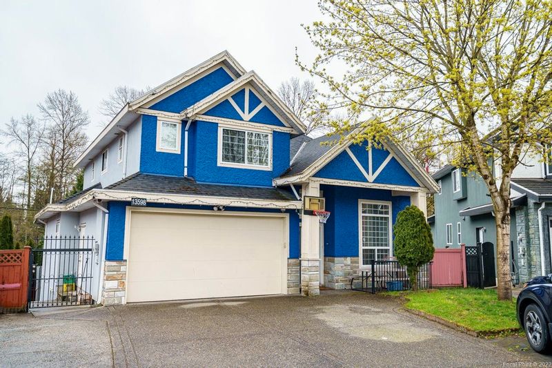 FEATURED LISTING: 13598 89 Avenue Surrey