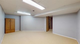 Photo 35: 205 Charing Cross Crescent in Winnipeg: River Park South Residential for sale (2F)  : MLS®# 202301563