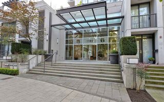 Photo 2: 305 1185 THE HIGH Street in Coquitlam: North Coquitlam Condo for sale in "CLAREMONT" : MLS®# R2145713
