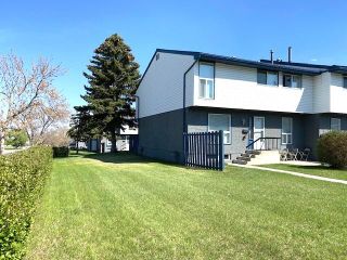 Main Photo: 99 6440 4 Street NW in Calgary: Thorncliffe Row/Townhouse for sale : MLS®# A2048487