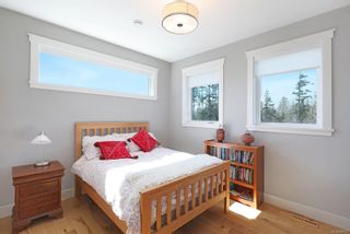 Photo 39: 300 Connemara Rd in Comox: CV Comox Peninsula House for sale (Comox Valley)  : MLS®# 928321