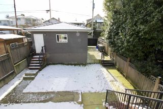 Photo 18: 2816 E 4TH Avenue in Vancouver: Renfrew VE House for sale (Vancouver East)  : MLS®# R2254032
