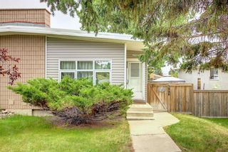 Photo 1: 5046 North Haven Drive NW in Calgary: North Haven Semi Detached (Half Duplex) for sale : MLS®# A1243514