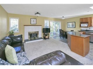 Photo 5: 4700 Sunnymead Way in VICTORIA: SE Sunnymead House for sale (Saanich East)  : MLS®# 722127