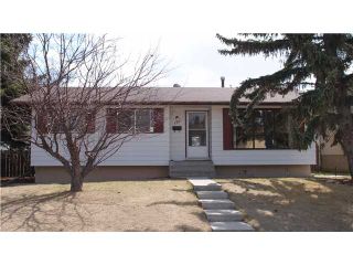 Photo 1: 160 HUNTHAM Road NE in CALGARY: Huntington Hills Residential Detached Single Family for sale (Calgary)  : MLS®# C3519328
